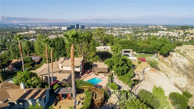 unlisted-address, Woodland Hills, CA 91364 - photo 2