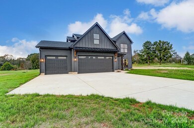 3184 Burlingame Dr, Crouse, NC 28033 - photo 3