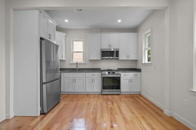 25 Brinsley St unit 3, Dorchester, MA 02121 - photo 2