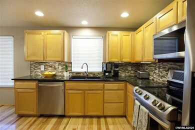 5754 Valleywood Loop SE, Salem, OR 97306 - photo 6