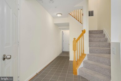 6104 Honeycomb Gate, Columbia, MD 21045 - photo 4