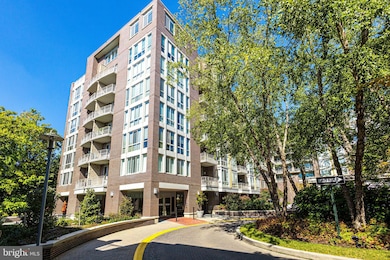 The Byron unit 510, Falls Church, VA 22046 - photo 3