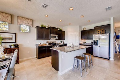 Delray-small-006-3-Kitchen-666x445-72dpi