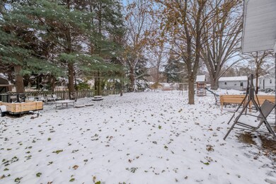 10020 Handel St, Portage, MI 49024 - photo 5