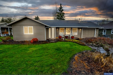 545 SW Monroe St, Sheridan, OR 97378 - photo 2