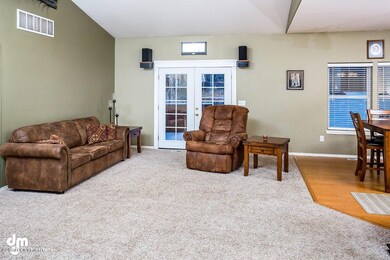 Living Room_DMD_2627-SMALL