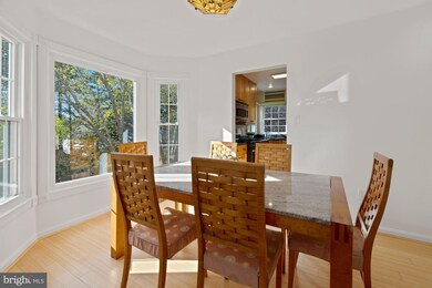 23 Burnt Woods Ct, Germantown, MD 20874 - photo 5