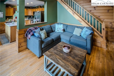 1429 Beech Mountain Pkwy, Beech Mountain, NC 28604 - photo 6