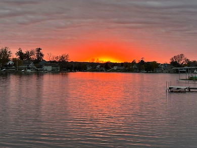 11030 White Lake Rd, Fenton, MI 48430 - photo 2