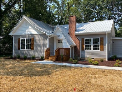 307 Hobson Ave, Shelbyville, TN 37160 - photo 6