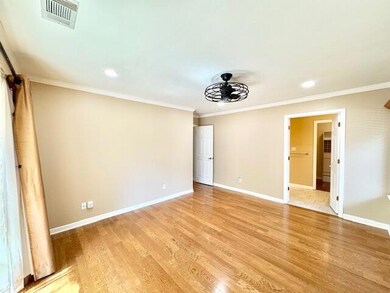 900 Bay Dr unit 54, Niceville, FL 32578 - photo 4