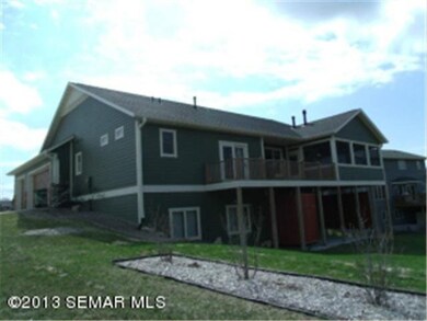 1409 Highland Dr, Winona, MN 55987 - photo 2