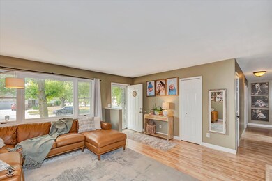 1422 W 97th Place, Crown Point, IN 46307 - photo 5