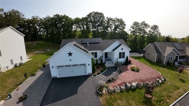 456 Lucille St, Woonsocket, RI 02895 - photo 3