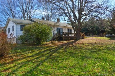 140 Round Top Rd, Asheville, NC 28803 - photo 5