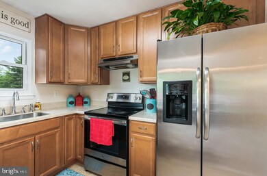 29 Bernadotte Ct, Parkville, MD 21234 - photo 5