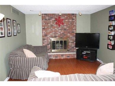 Living Room. Living room w/laminate flooring, wood