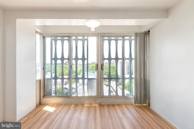 River Park unit N804, Washington, DC 20024 - photo 5