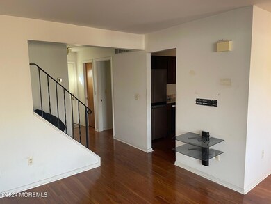 7 Lynne Ct, Howell, NJ 07731 - photo 4