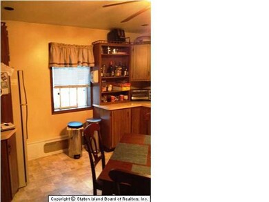 125 Dickie Ave, Staten Island, NY 10314 - photo 7