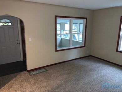 221 Orville Dr, Toledo, OH 43612 - photo 7