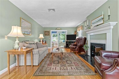 90 Foster Sheldon Rd, Wakefield, RI 02879 - photo 5