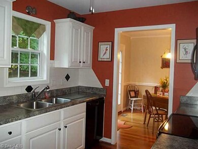 804 Carowood Dr, Asheboro, NC 27205 - photo 6