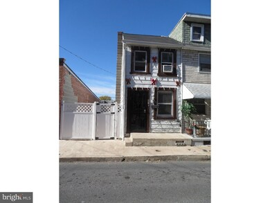 346 Locust St, Reading, PA 19604 - photo 2