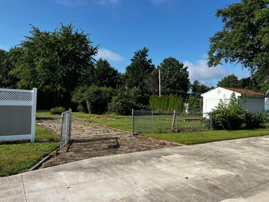 501 S Wagner Ave, Wapakoneta, OH 45895 - photo 5