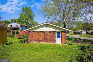 10920 Bangor Place, Kensington, MD 20895 - photo 6