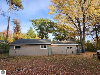 7739 N Us Highway 23, Oscoda, MI 48750 - photo 2