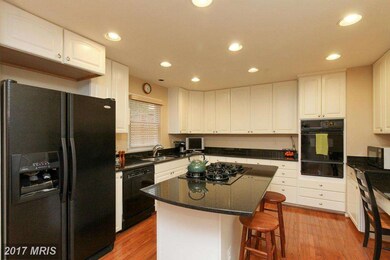 12662 Granite Ridge Dr, North Potomac, MD 20878 - photo 5