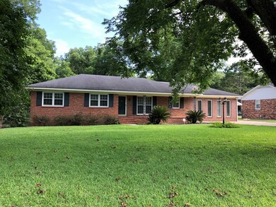 824 Community Ave, Albany, GA 31705 - photo 2