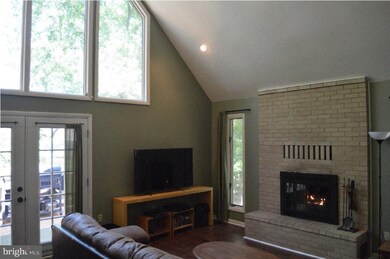 147 Valley View Dr, Strasburg, VA 22657 - photo 4