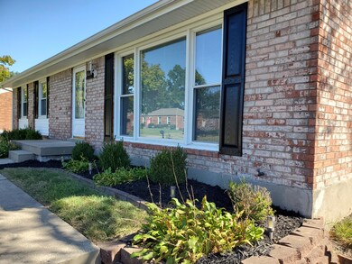 9116 Brandywyne Dr, Louisville, KY 40291 - photo 2