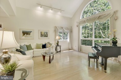 2 Roland Ct, Towson, MD 21204 - photo 5