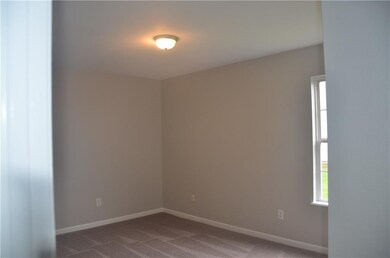 1631 Turning Leaf Dr, Franklin, IN 46131 - photo 6