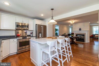 324 Righters Mill Rd unit 2, Gladwyne, PA 19035 - photo 3