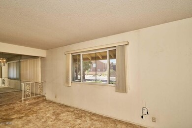 Living Room2