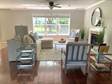 Family room 2