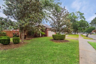 15626 Hatfield Hollow Dr, Tomball, TX 77377 - photo 2