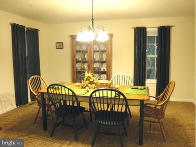 3528C Cemetery Cir, Knoxville, MD 21758 - photo 7