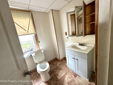 2039 N Main Ave, Scranton, PA 18508 - photo 3