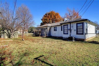 307 Norwood Dr, Hurst, TX 76053 - photo 2
