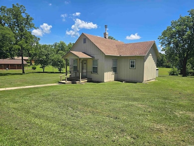 610 E 2nd St, Mountain Home, AR 72653 - photo 3