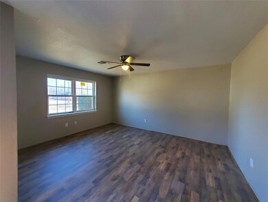 402 N Washington Ave, Shawnee, OK 74801 - photo 4