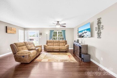 109 Ridgeview Rd, Statesville, NC 28625 - photo 7