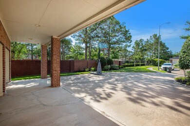 8135 Cranbrook Hollow Ln, Houston, TX 77095 - photo 4