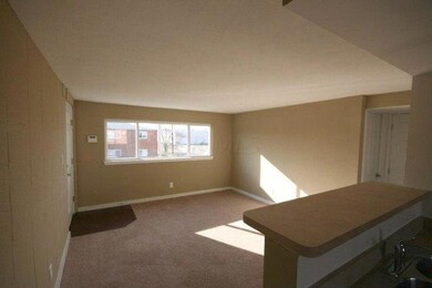 family room 3