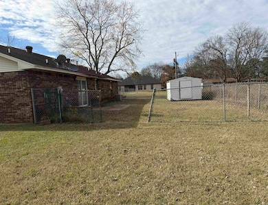 3705 Mobile St, Pine Bluff, AR 71601 - photo 6